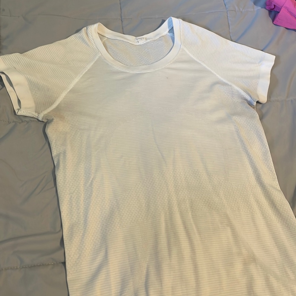 Lululemon Shiftly Tech Short Sleeve Shirt 2.0